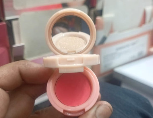 3 In 1 Matte Highlighter Blush Palette